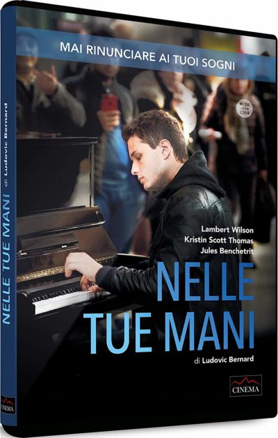 NELLE TUE MANI